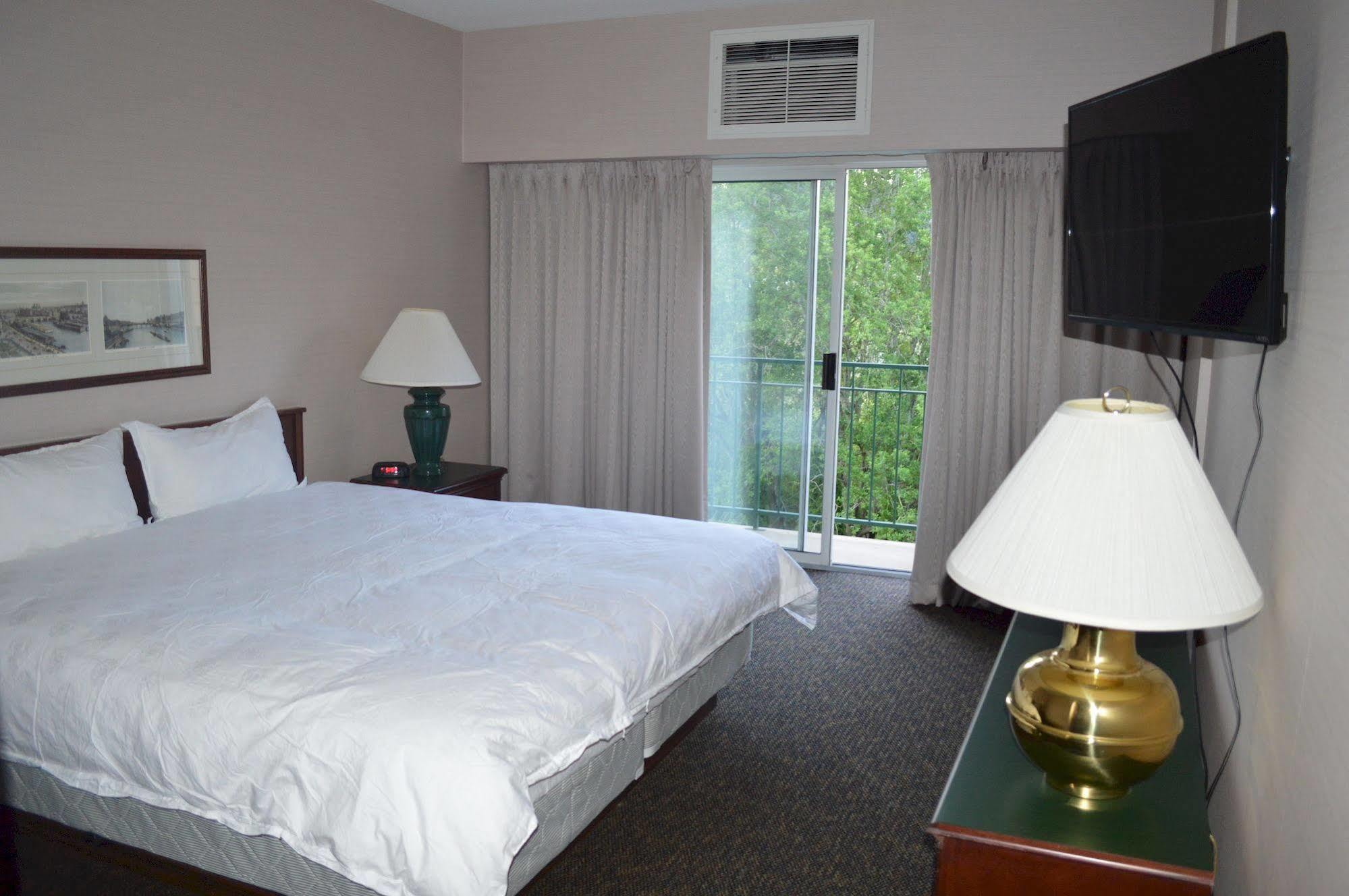 Totem Lake Hotel Kirkland Εξωτερικό φωτογραφία