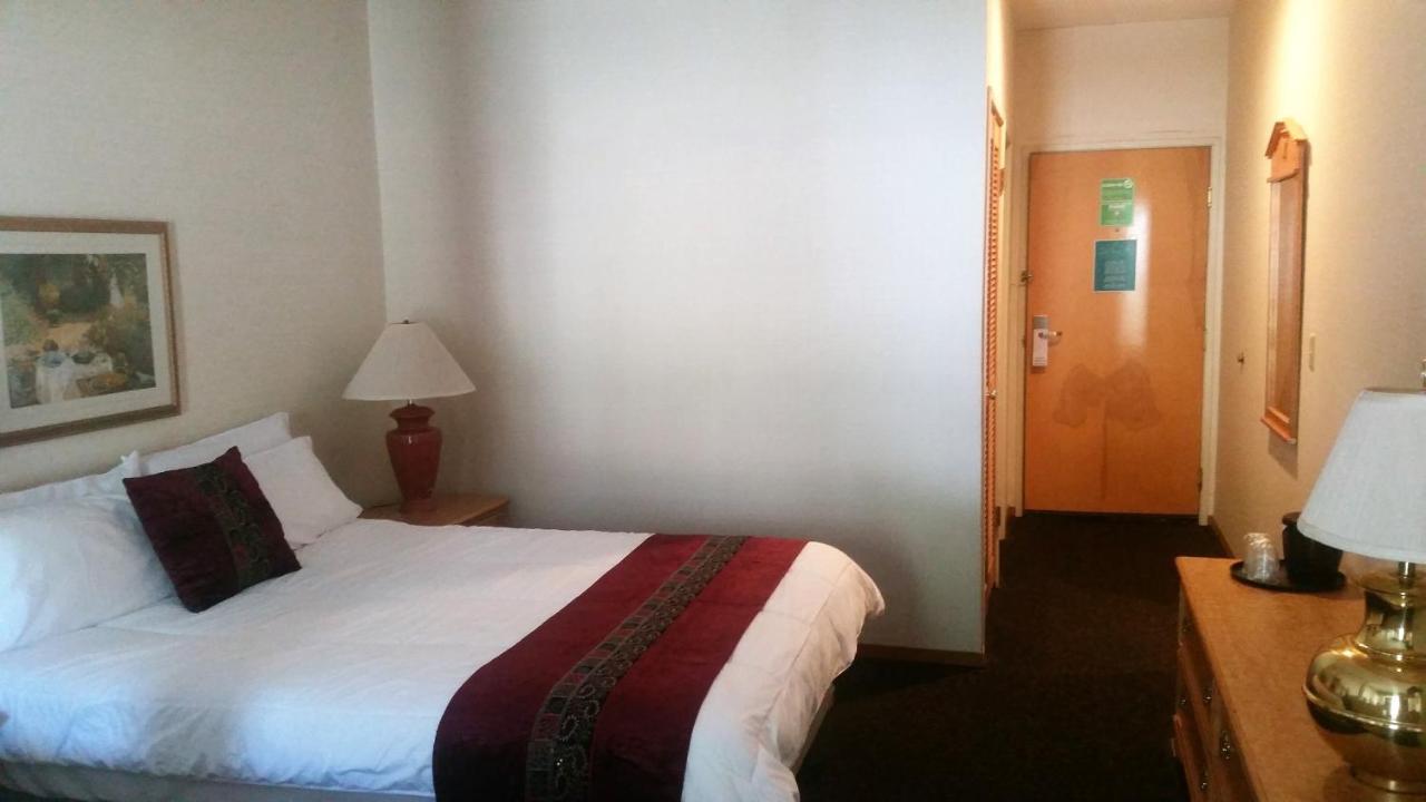 Totem Lake Hotel Kirkland Εξωτερικό φωτογραφία