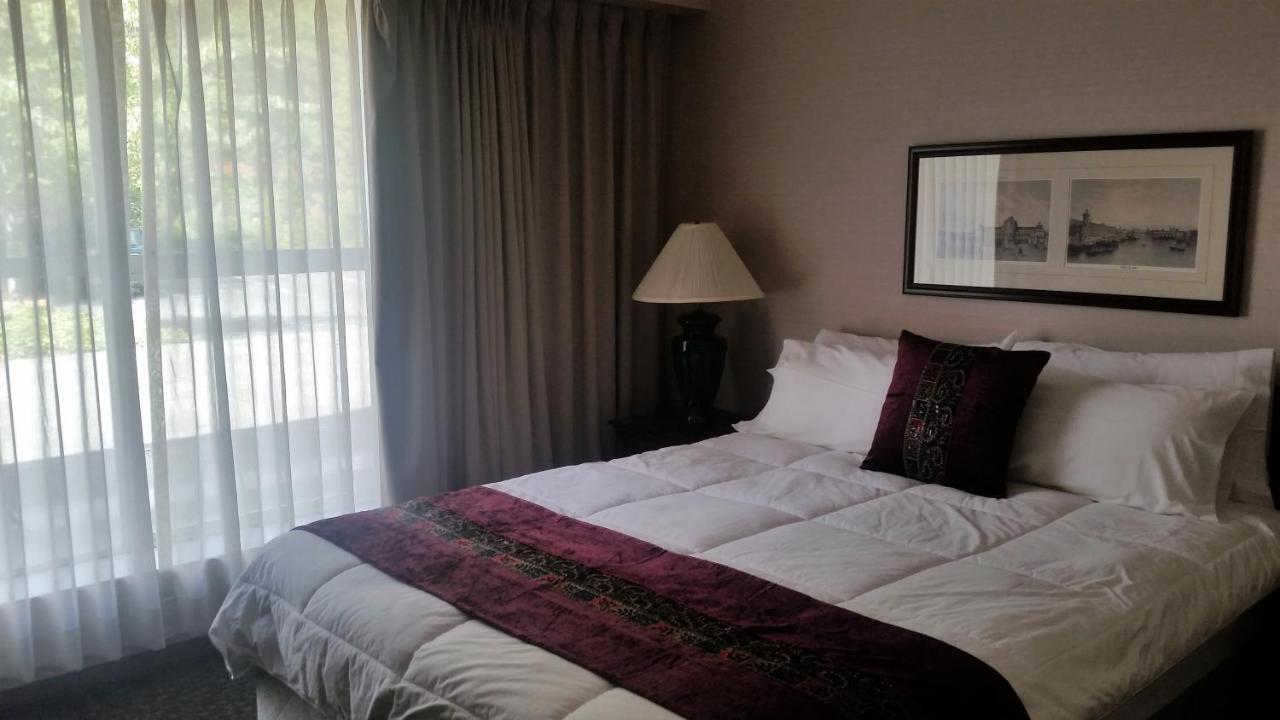 Totem Lake Hotel Kirkland Εξωτερικό φωτογραφία